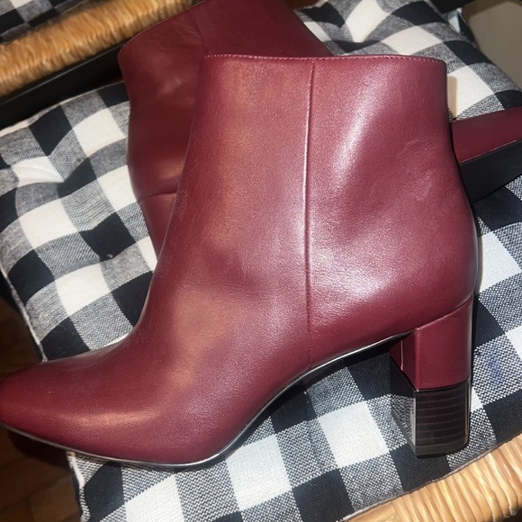 Alfani New Fall Perfect Short Bootie High Stacked Heel Zipper Maroon Square Toe - Picture 6 of 9